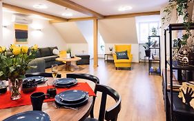 Rothko Apartment/8 Guests/4Bedrooms/Riga Old Town